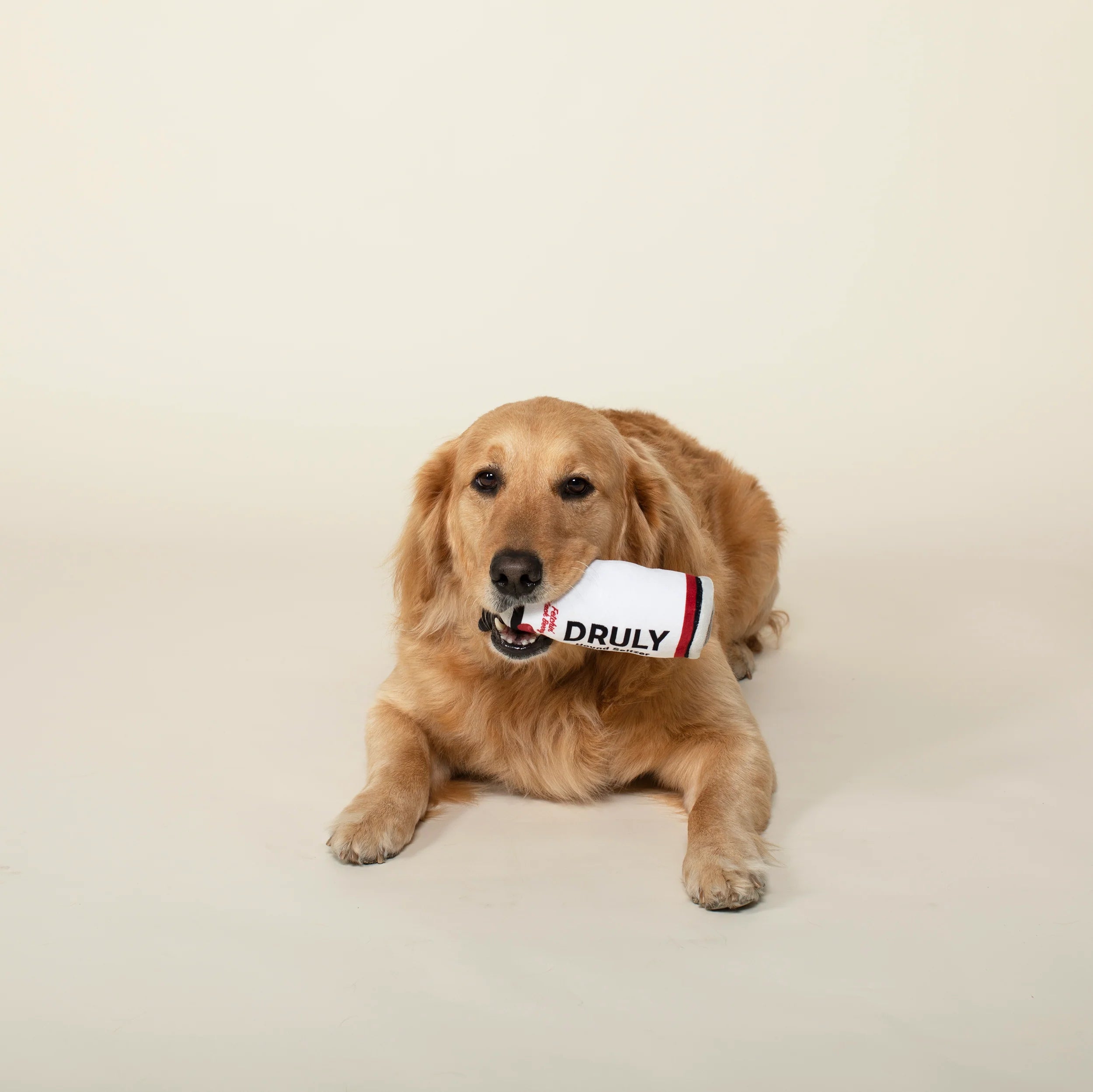 PetShop by Fringe Studio 狗狗酒瓶發聲玩具