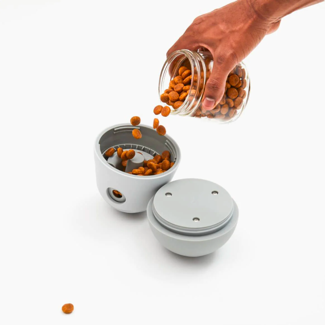 Fable 狗狗益智漏食玩具-不倒翁(The Game)